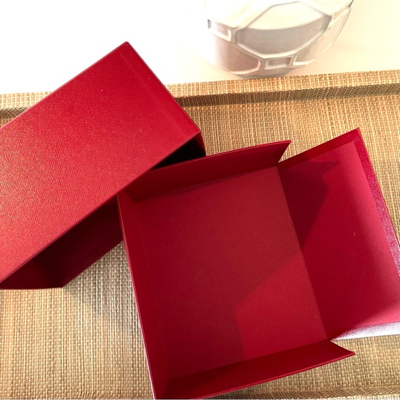 NWOT Cartier Gift Box - Picture 4 of 4